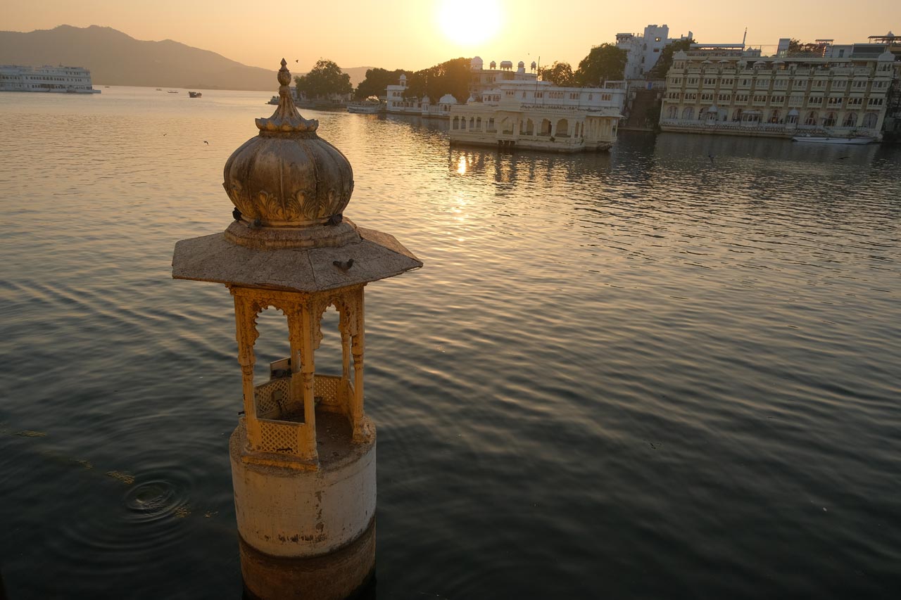 dia01-udaipur-03